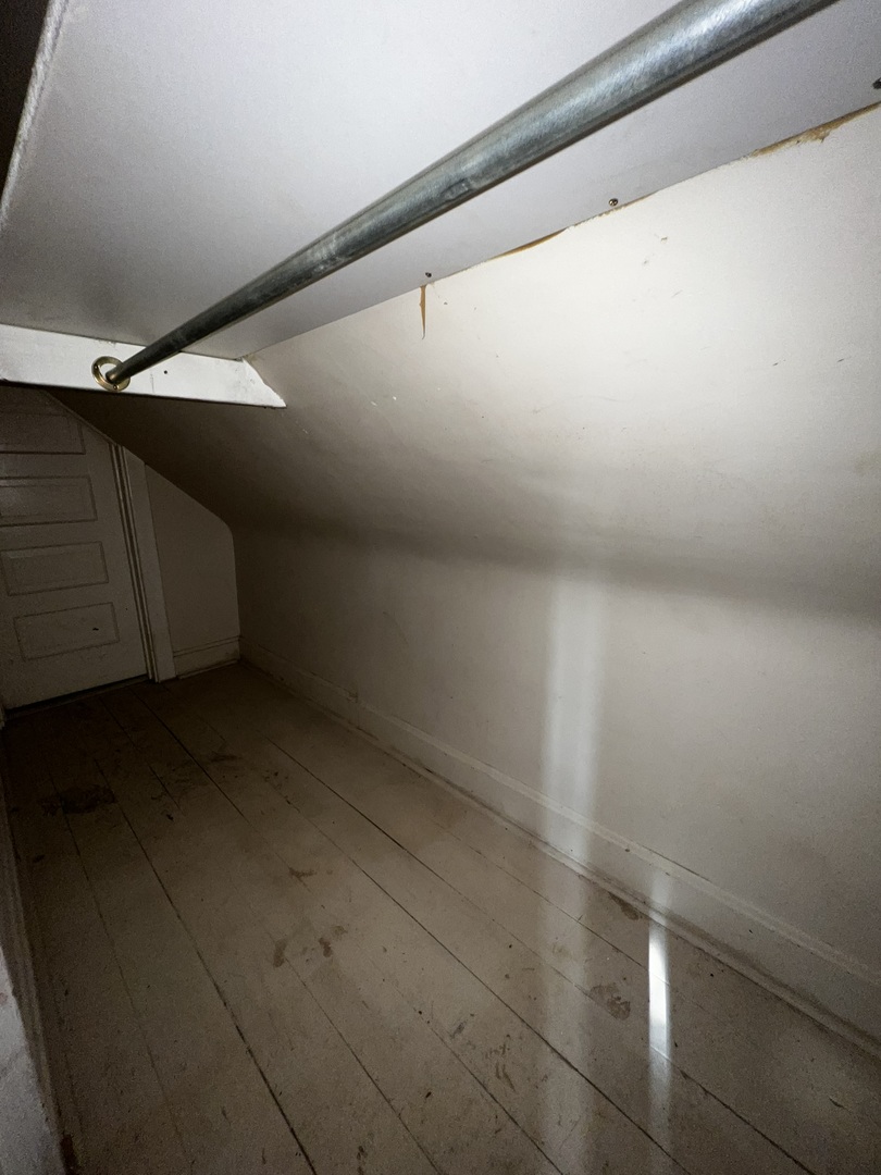 1511 Greenleaf Street Evanston, IL 60202 - Photo 19 of 37 a view of basement