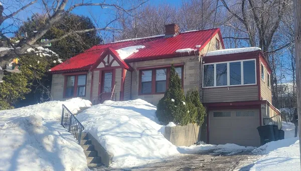 $119,000 | 31 Oak Street, Presque Isle, ME 04769