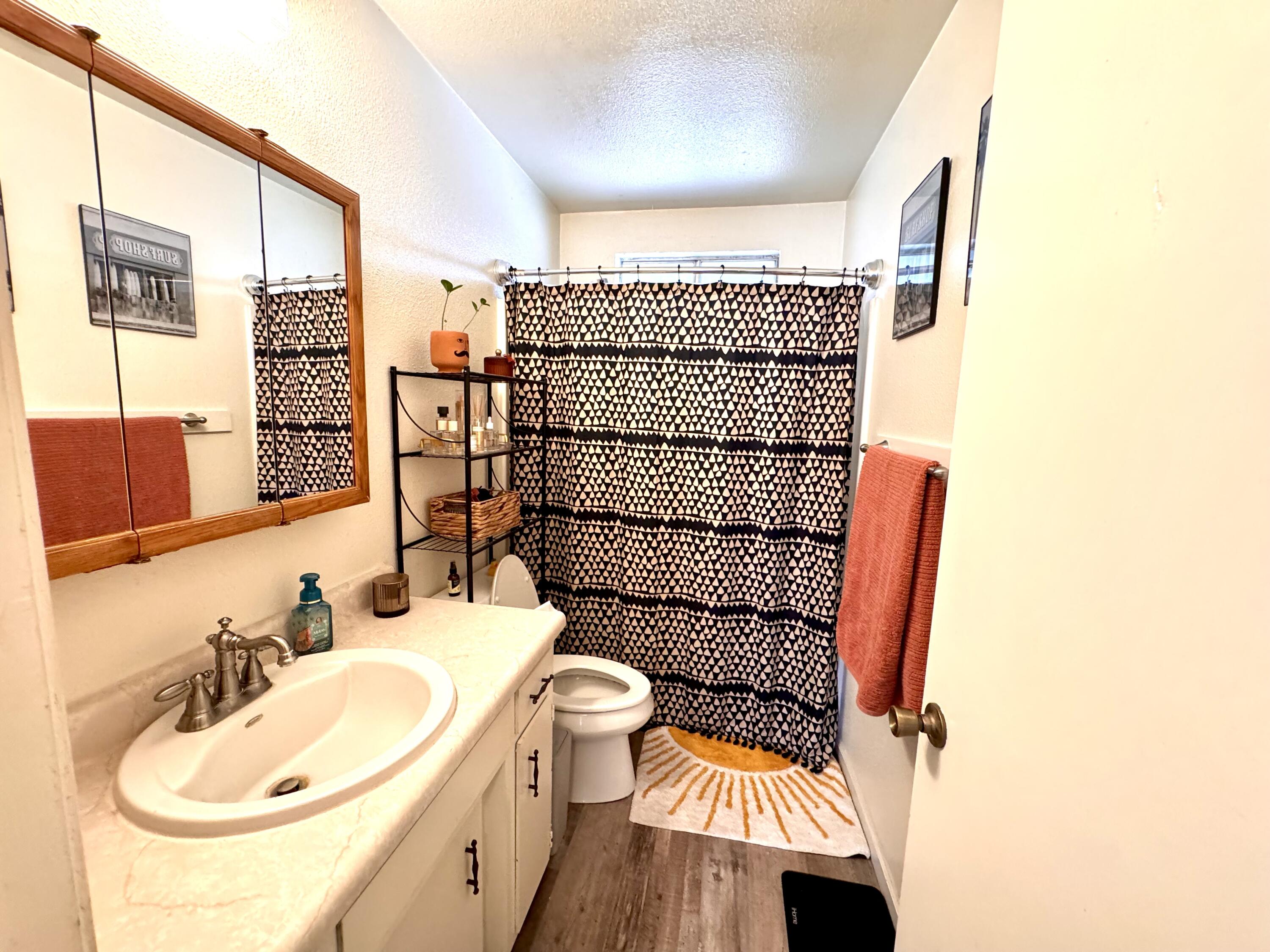 208 North B Street Exeter, CA 93221 - Photo 29 of 31 IMG_4291