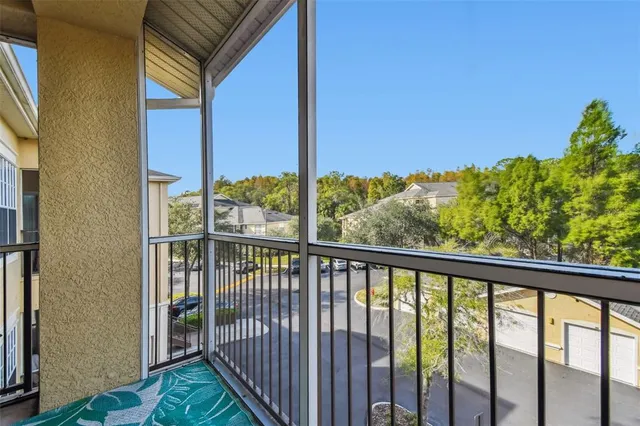 $183,416 | 5125 Palm Springs Boulevard, Unit 3302, Tampa, FL 33647