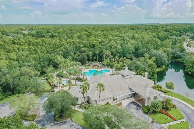 $183,416 | 5125 Palm Springs Boulevard, Unit 3302, Tampa, FL 33647