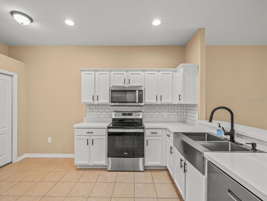 13049 Moonstone Way Spring Hill, FL 34609 - Photo 12 of 35 Gallery Image 12