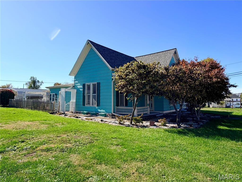 400 East Main Street Perry, MO 63462 - Photo 3 of 32