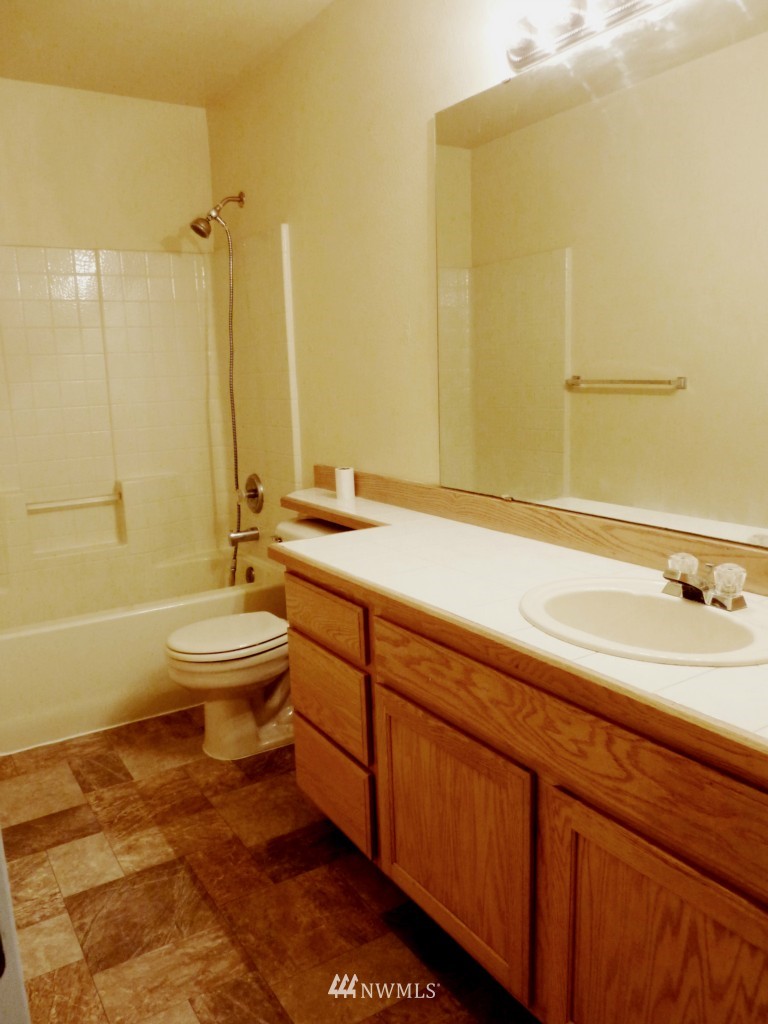 3407 Main Avenue South Renton, WA 98055 - Photo 18 of 25