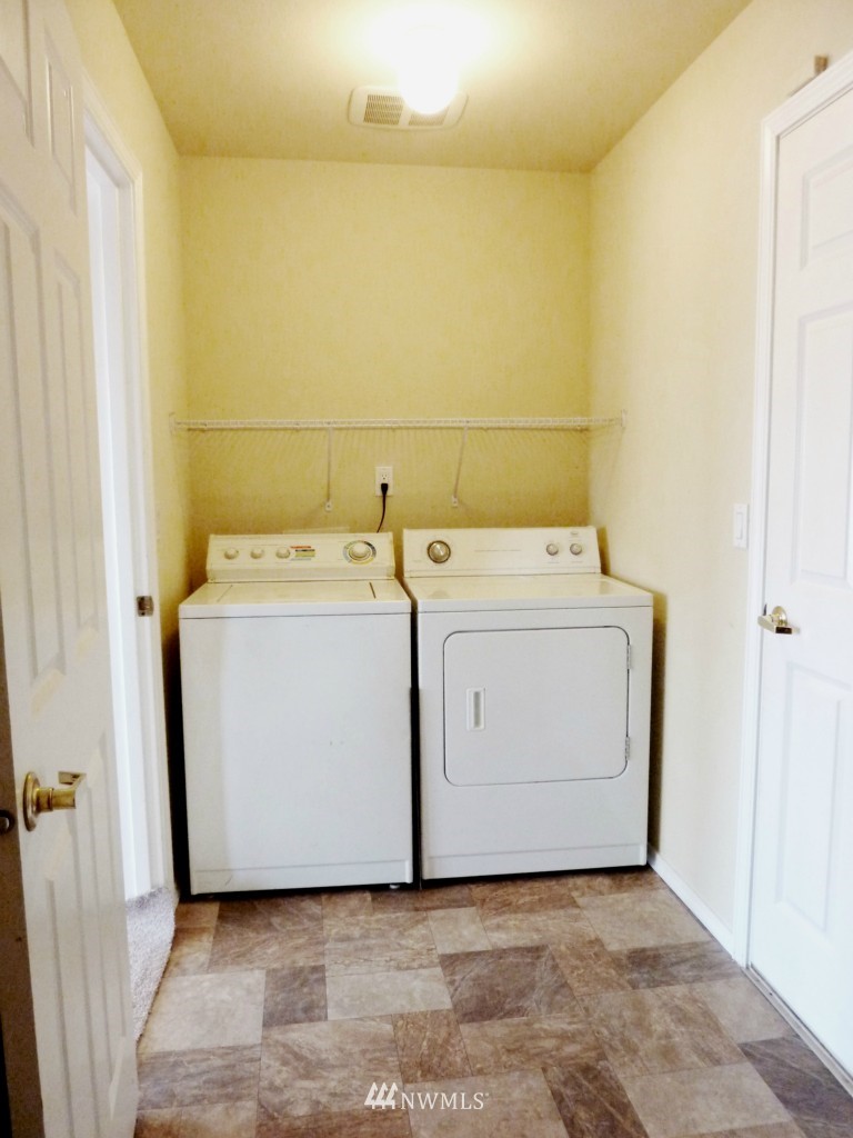 3407 Main Avenue South Renton, WA 98055 - Photo 10 of 25