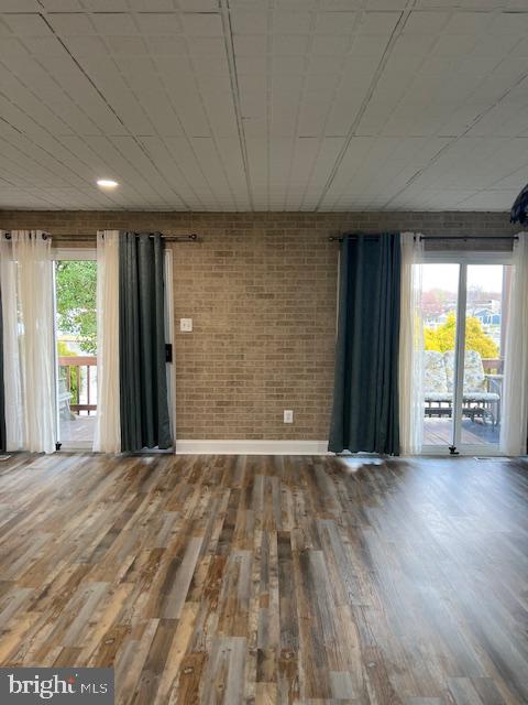 206 Stevens Road Middle River, MD 21220 - Photo 9 of 31 Spacious room with natural light.