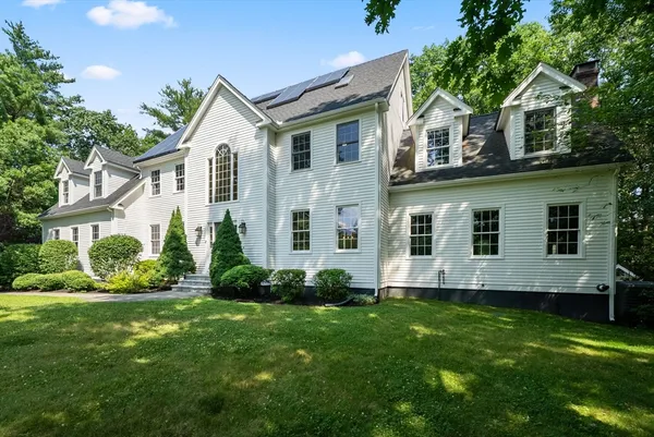 $1,600,000 | 23 Falcon Ridge Drive, Hopkinton, MA 01748