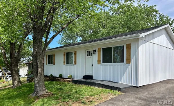 $239,900 | 2282 Benton Drive, Arnold, MO 63010