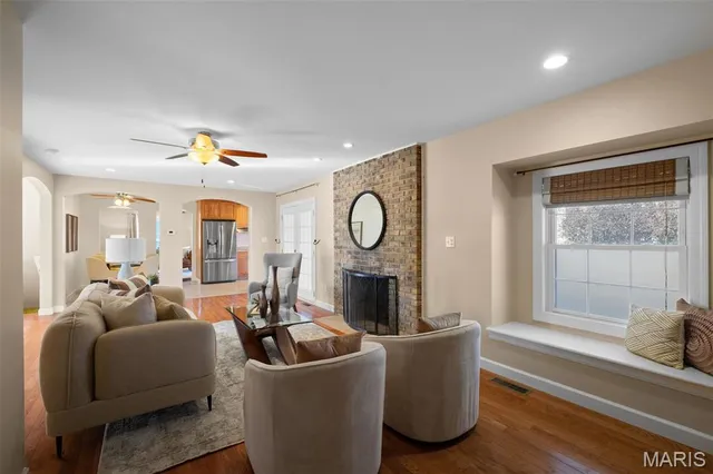 $500,000 | 603 Rue Montand Drive, Ballwin, MO 63011