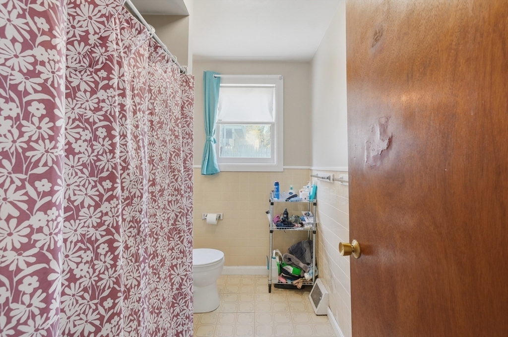 123-125 Chestnut Street Waltham, MA 02453 - Photo 14 of 40