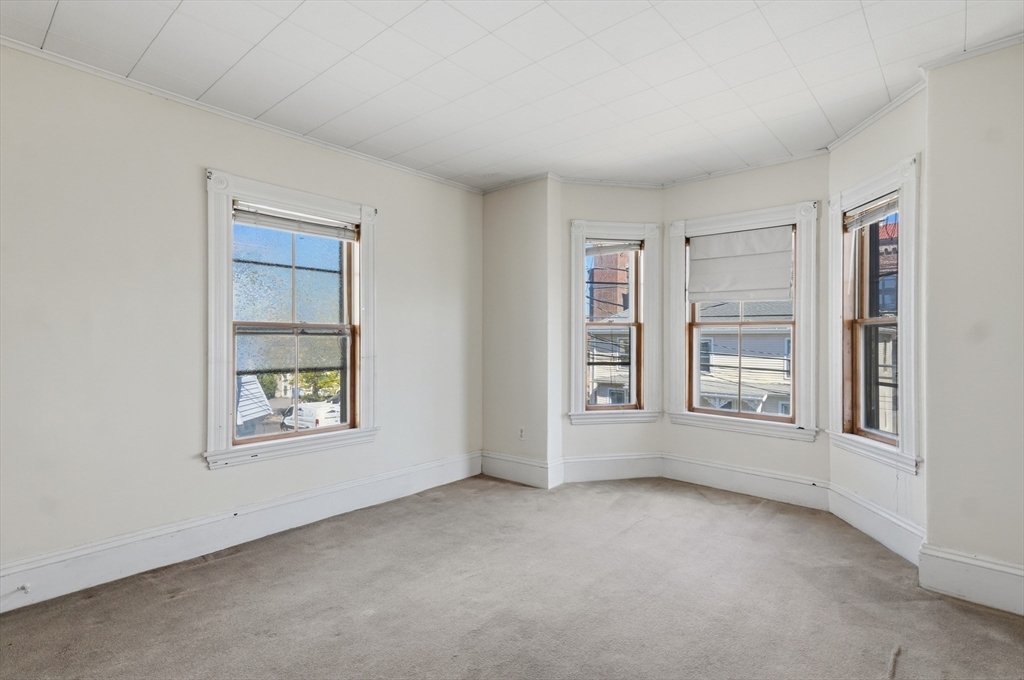 123-125 Chestnut Street Waltham, MA 02453 - Photo 26 of 40
