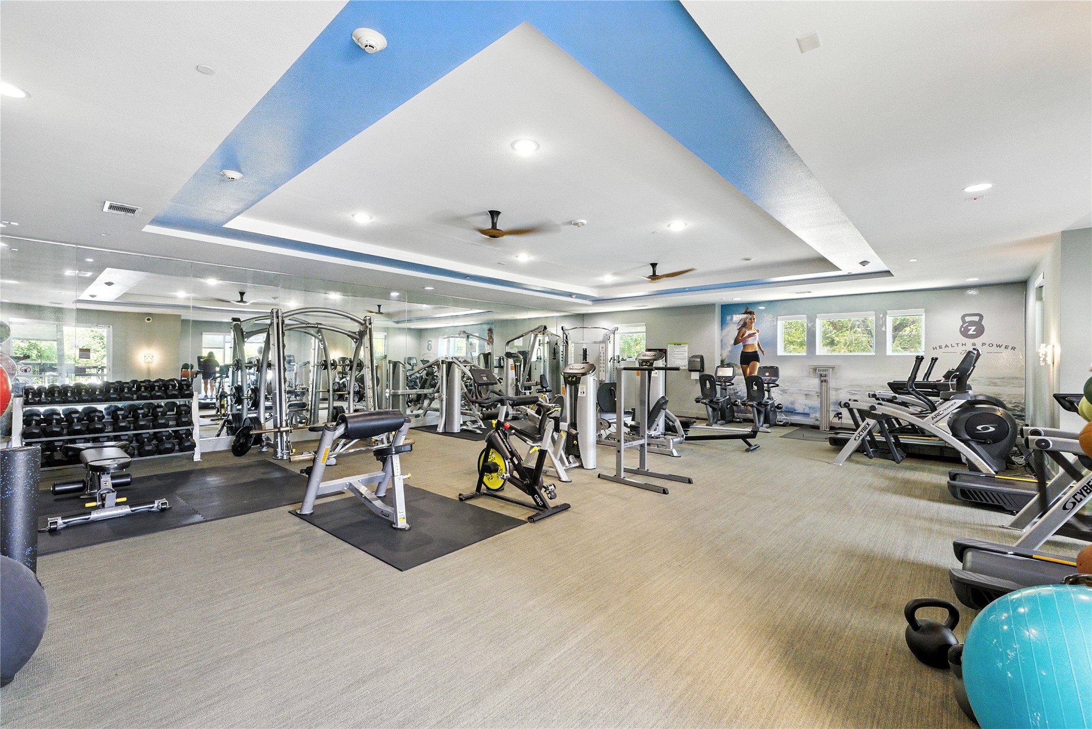 1900 Barton Springs Road, Unit 2003 Austin, TX 78704 - Photo 18 of 20 a view of a room with gym equipment