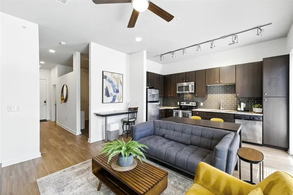 $339,000 | 1900 Barton Springs Road, Unit 2003, Austin, TX 78704