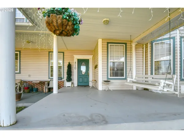 $575,000 | 310 East Washington Street, Athena, OR 97813