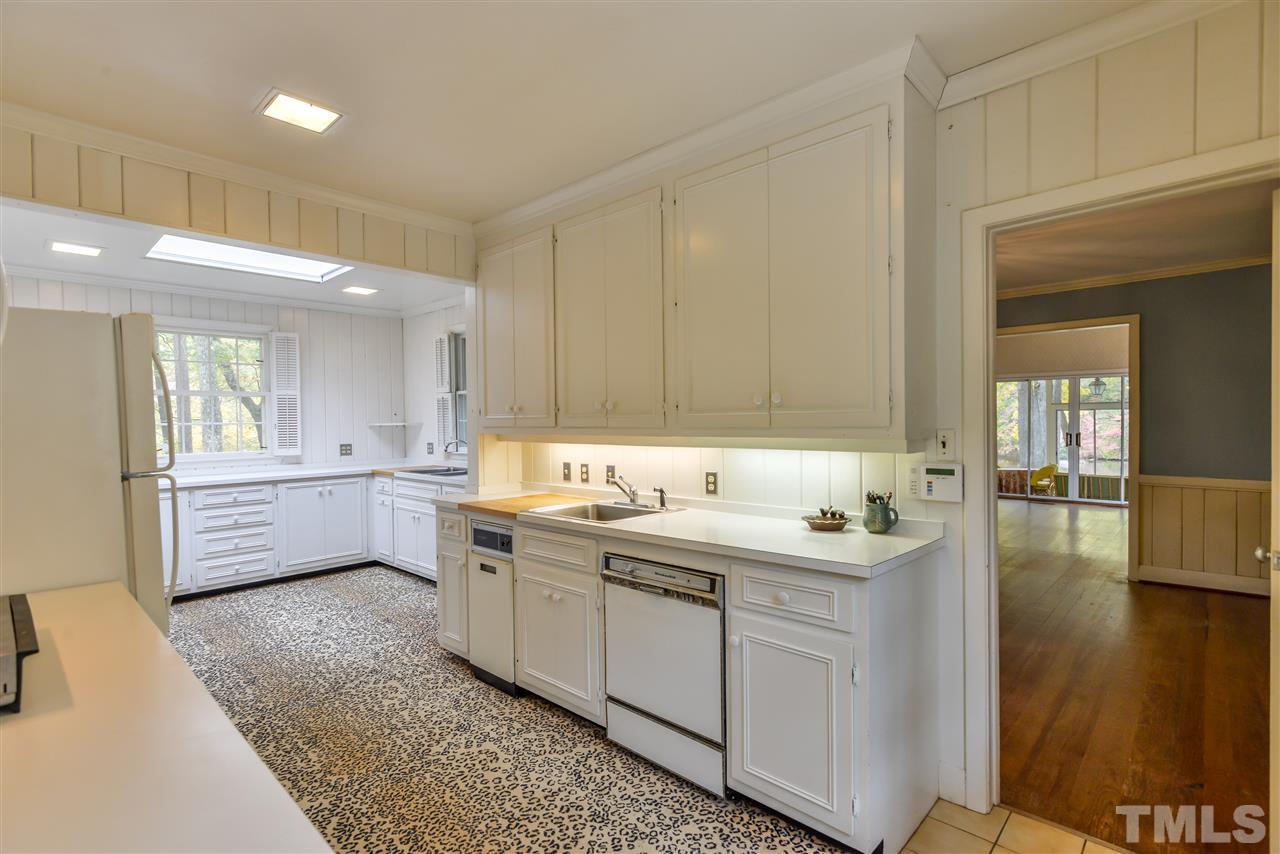 4719 Whitfield Road Durham, NC 27707 - Photo 8 of 25 Gallery Image 8