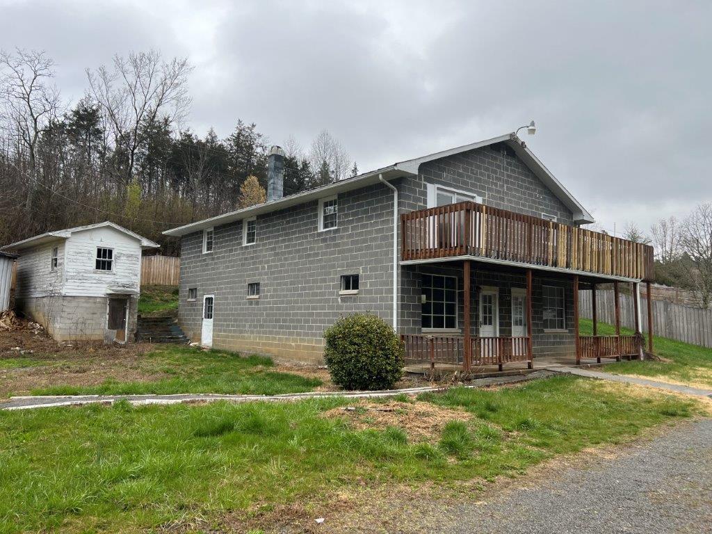 3364 Daniel Boone Road Gate City, VA 24251 - Photo 18 of 20 IMG_3952