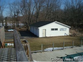 5008 Wesley Chapel Road New Berlin, IL 62670 - Photo 3 of 11 Gallery Image 3