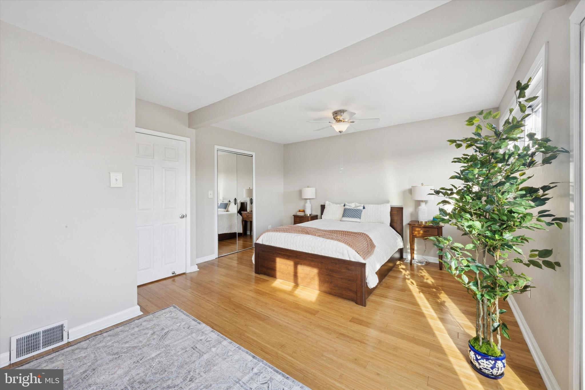 124 Stoney Hill Road Ridley Park, PA 19078 - Photo 14 of 27 Primary bedroom main floor