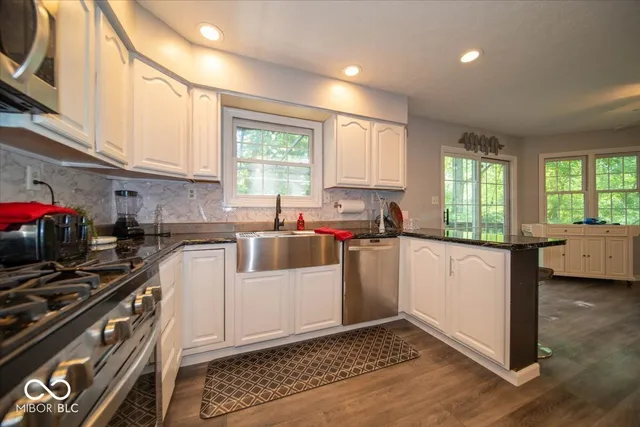 $385,000 | 222 Timber Creek Drive, Connersville, IN 47331