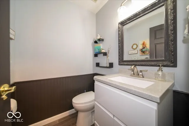 $385,000 | 222 Timber Creek Drive, Connersville, IN 47331