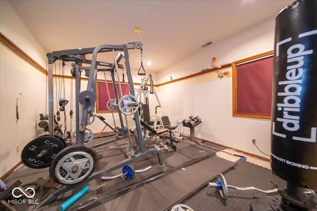 $385,000 | 222 Timber Creek Drive, Connersville, IN 47331