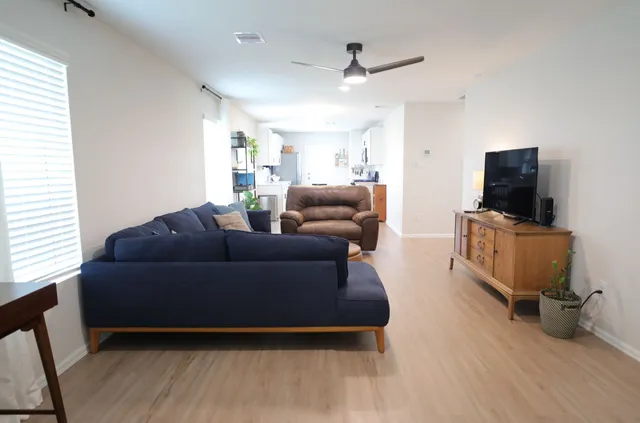 $2,000 | 4122 Brazos Brook Trail, Baytown, TX 77521