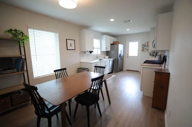 $2,000 | 4122 Brazos Brook Trail, Baytown, TX 77521