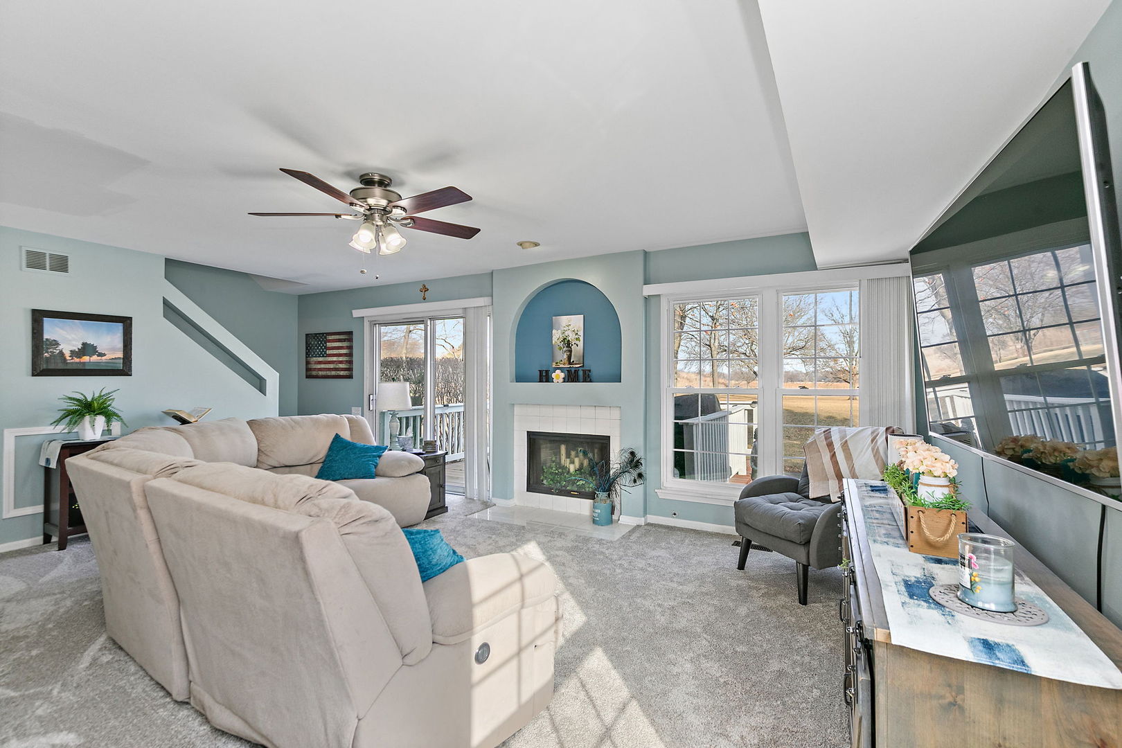 2060 Muirfield Circle Elgin, IL 60123 - Photo 5 of 23