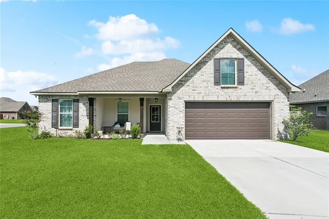 $285,000 | 42353 Hamilton Lane, Ponchatoula, LA 70454