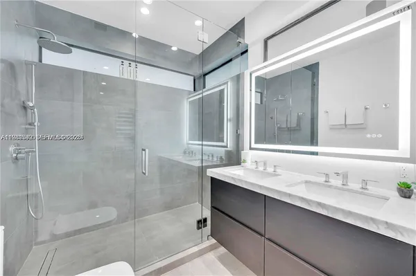 $15,900 | 155 Northwest 51st Street, Miami, FL 33127