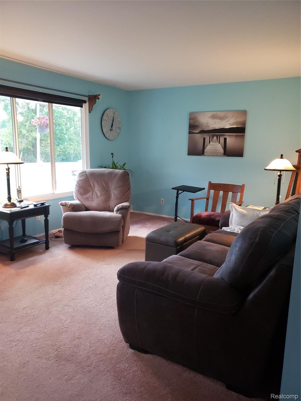 7053 North Lake Road Millington, MI 48746 - Photo 9 of 16 20190910_190333.jpg