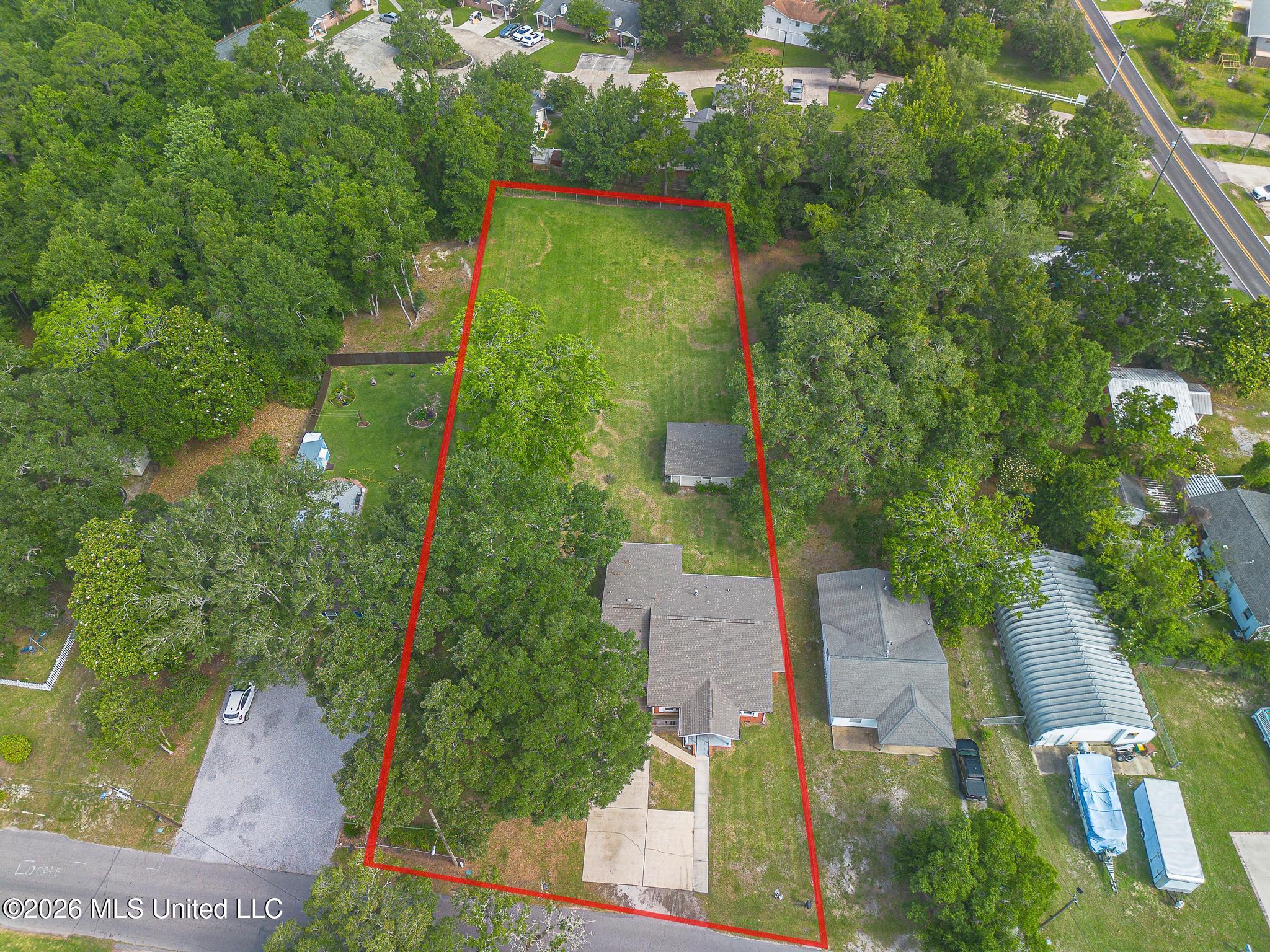 220 Old Pass Road West Long Beach, MS 39560 - Photo 4 of 25 4