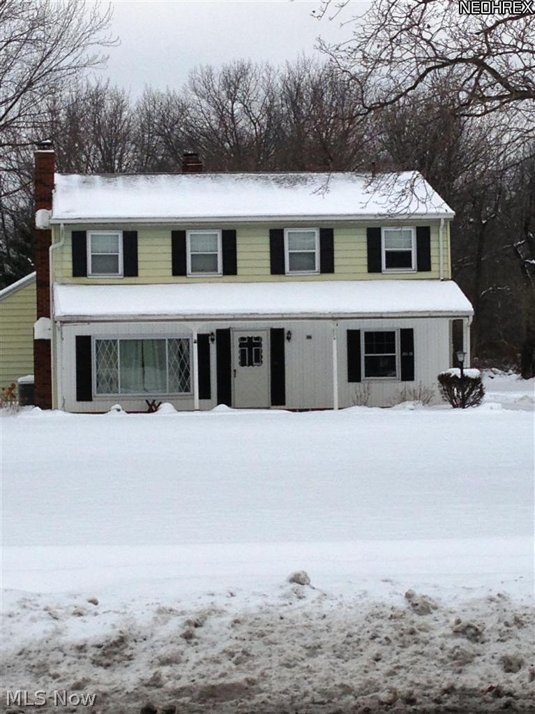 25125 Highland Road Cleveland, OH 44143 - Photo 1 of 12 Gallery Image 1