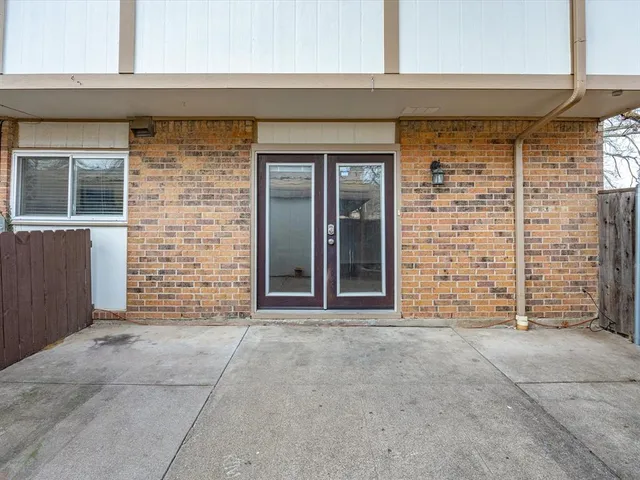 $255,000 | 436 Westview Terrace, Arlington, TX 76013