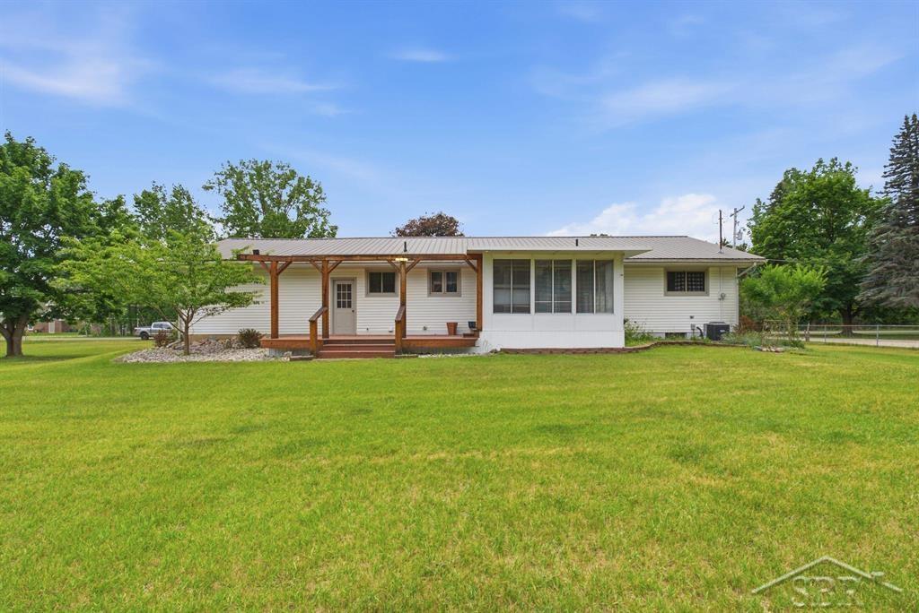 3448 Clendening Road Gladwin, MI 48624 - Photo 5 of 30