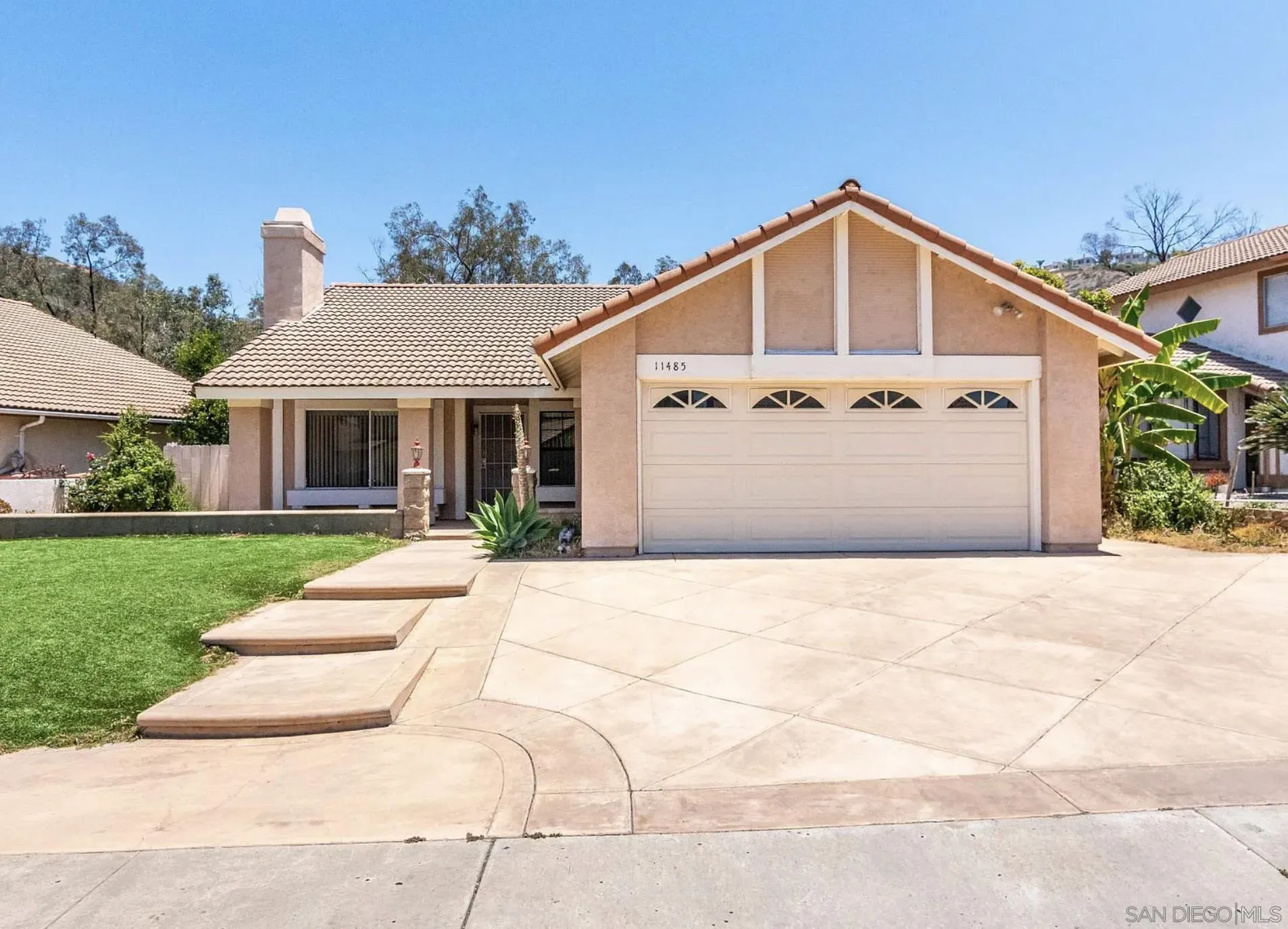 11485 Spitfire Road San Diego, CA 92126 - Photo 2 of 19 Gallery Image 2