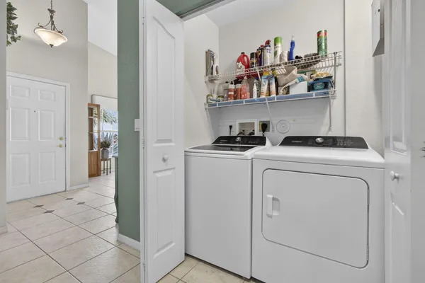 $335,000 | 8437 Logia Circle, Boynton Beach, FL 33472