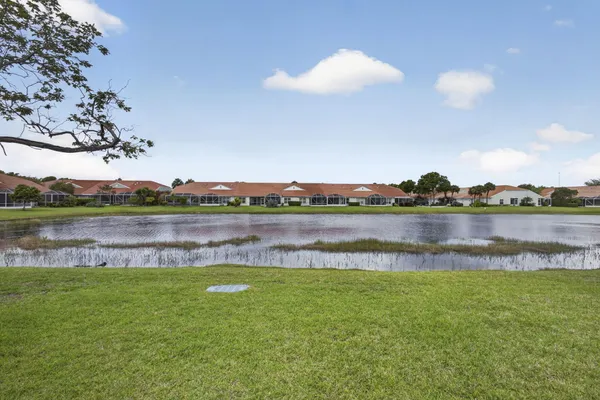 $335,000 | 8437 Logia Circle, Boynton Beach, FL 33472