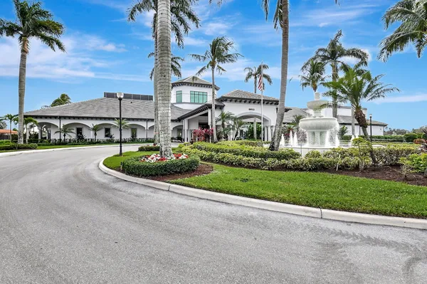 $335,000 | 8437 Logia Circle, Boynton Beach, FL 33472