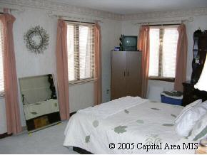 1895 Chelsea Drive Springfield, IL 62712 - Photo 7 of 7 Gallery Image 7