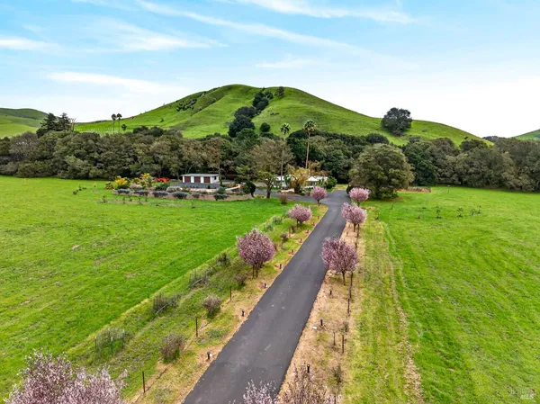 $1,850,000 | 3534 Spurs Trail, American Canyon, CA 94503