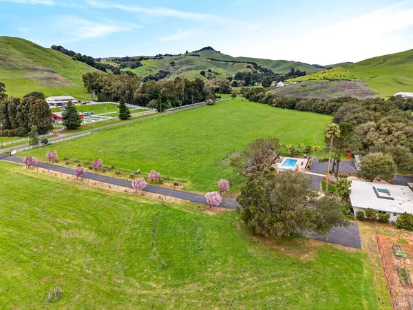 $1,850,000 | 3534 Spurs Trail, American Canyon, CA 94503