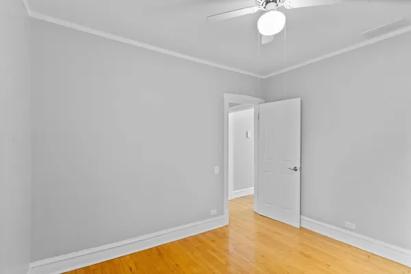 $2,400 | 4814 North Kentucky Avenue, Unit 2, Chicago, IL 60630