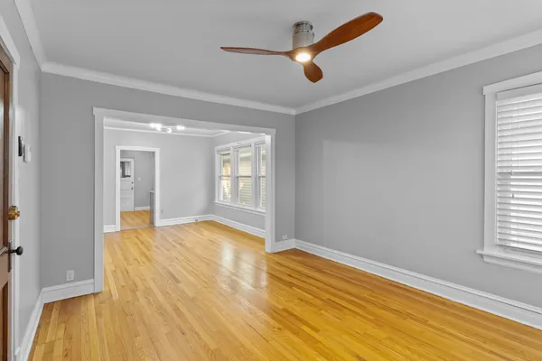 $2,400 | 4814 North Kentucky Avenue, Unit 2, Chicago, IL 60630