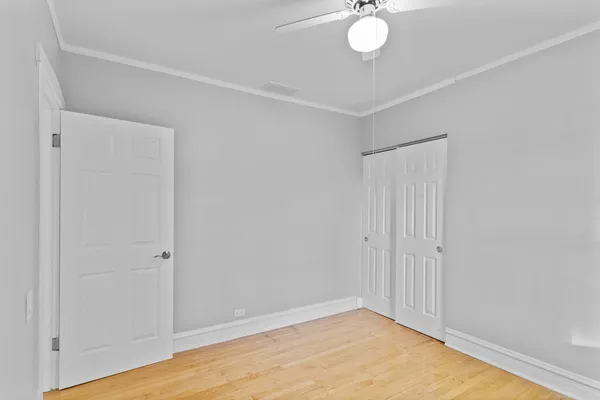 $2,400 | 4814 North Kentucky Avenue, Unit 2, Chicago, IL 60630