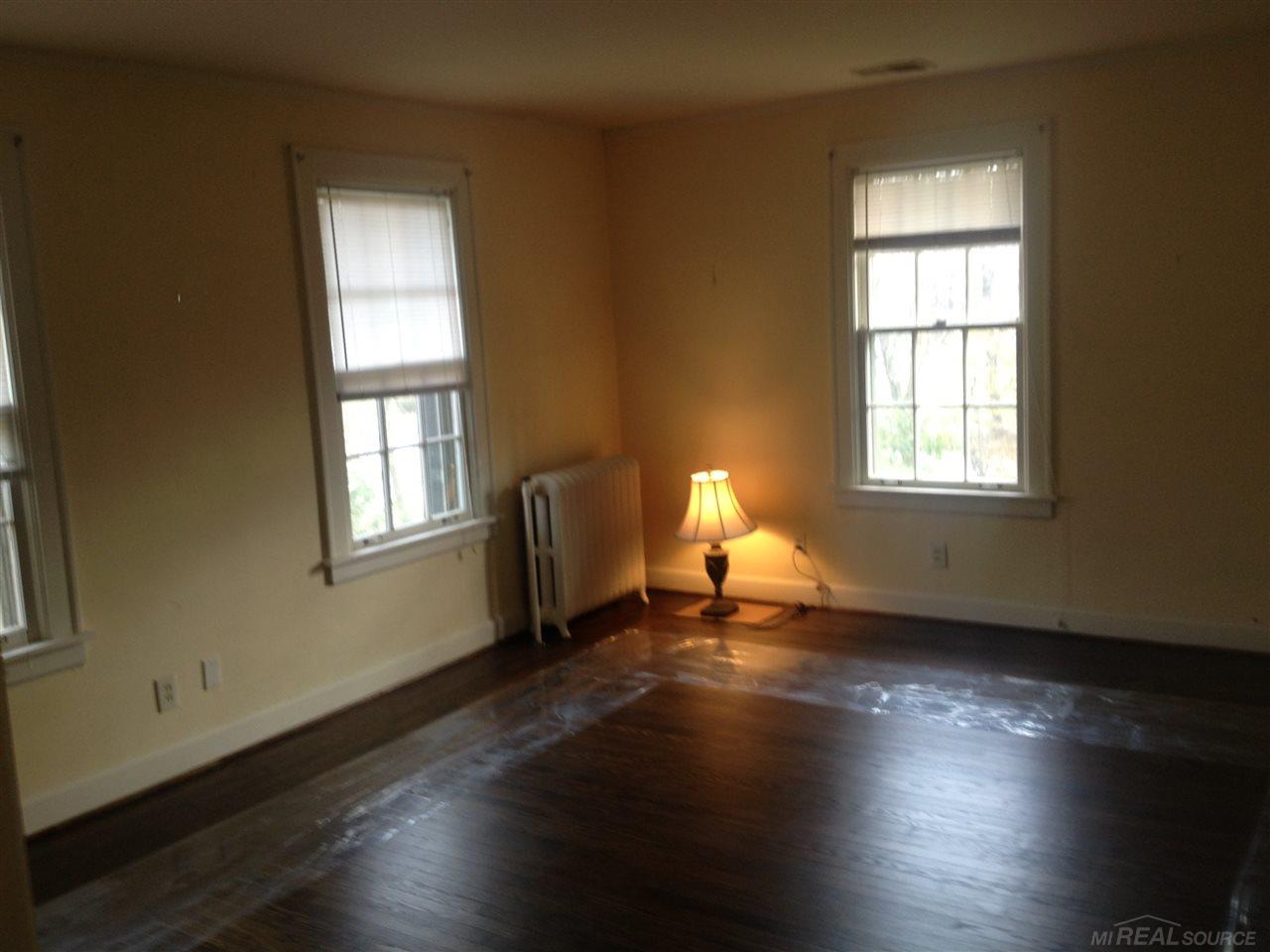 1111 Yorkshire Road Grosse Pointe Park, MI 48230 - Photo 12 of 19