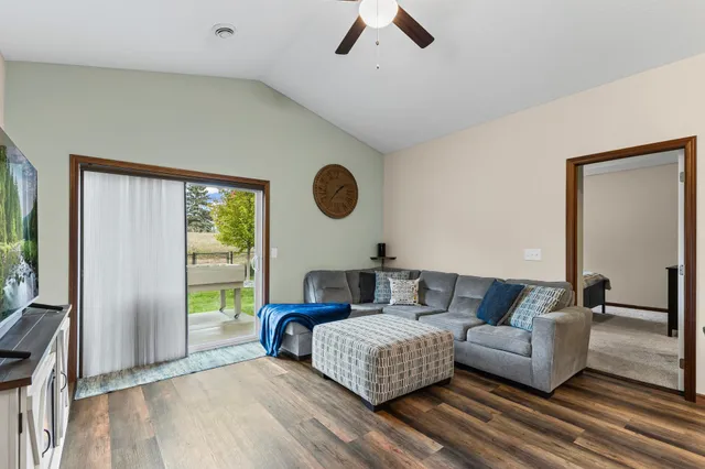 $295,000 | 713 Cherrywood Lane Northeast, Isanti, MN 55040