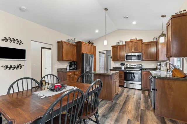 $295,000 | 713 Cherrywood Lane Northeast, Isanti, MN 55040