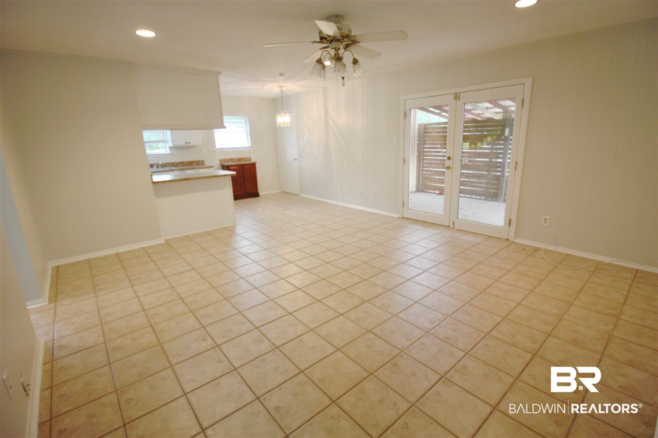 5558 Andover Boulevard Mobile, AL 36609 - Photo 5 of 23