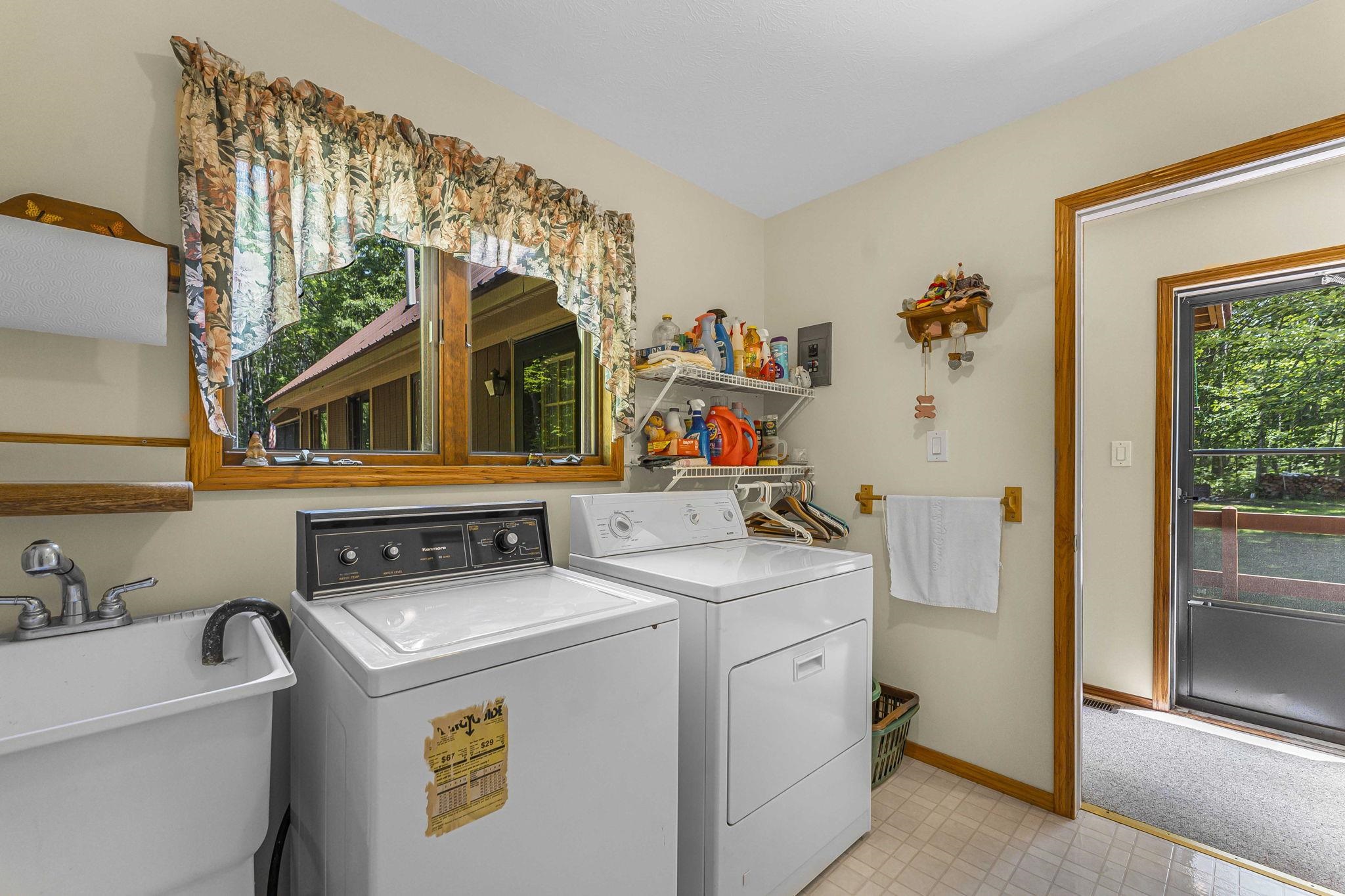 444 Lund Road Fife Lake, MI 49633 - Photo 35 of 71 1947866-5c781e0d-624e-4ea1-8142-70c0435a1b25.JPG